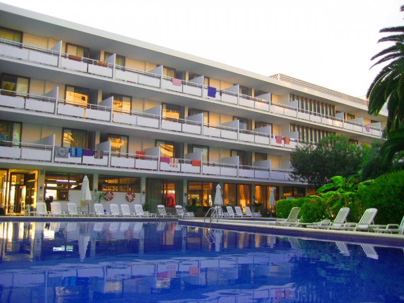 Hotel Arenal San Antonio  Exterior photo